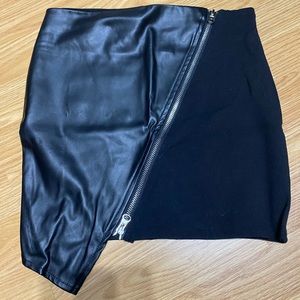 Mini skirt size small